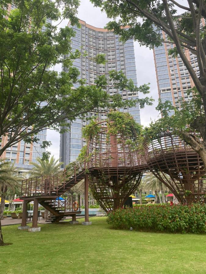 Gold Coast Apartemen Pik By Dluxx Jakarta Ngoại thất bức ảnh